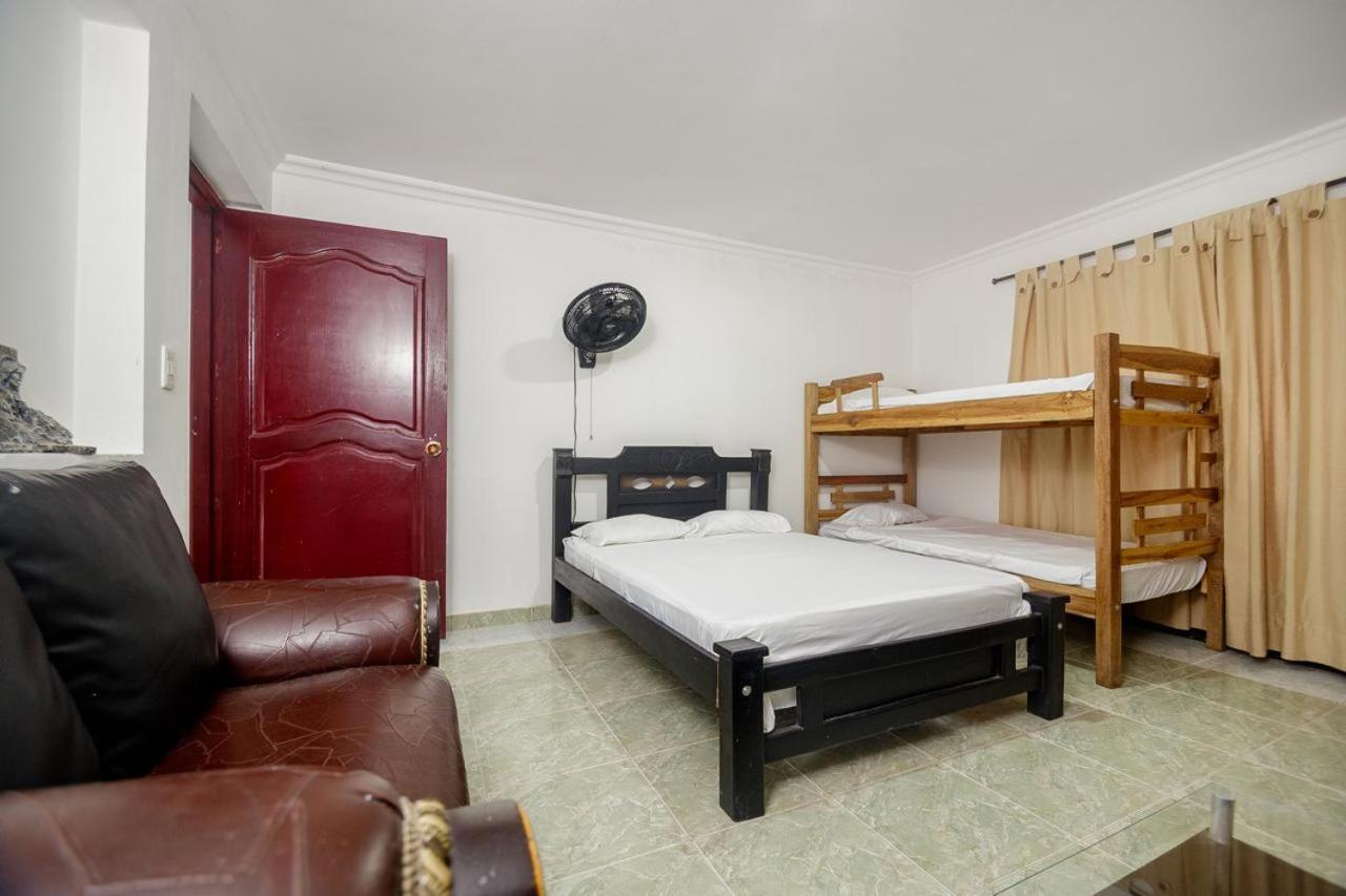 Vivienda Turistica Las Palmas Cartagena Exterior photo